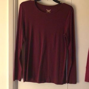Faded Glory Round Neck - Burgundy